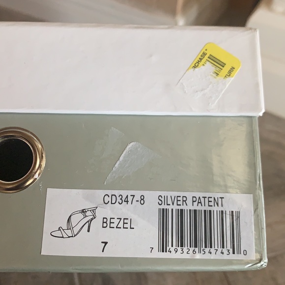 Charles David bridal shoe - Picture 2 of 3